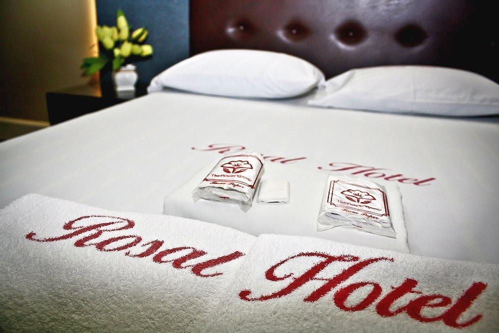 Jardin De Rosal Hotel Pasig City Екстер'єр фото